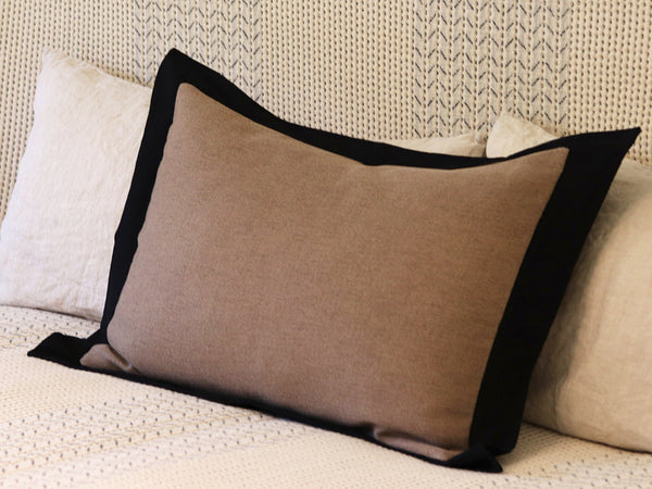 Pioneer Sham (dark)